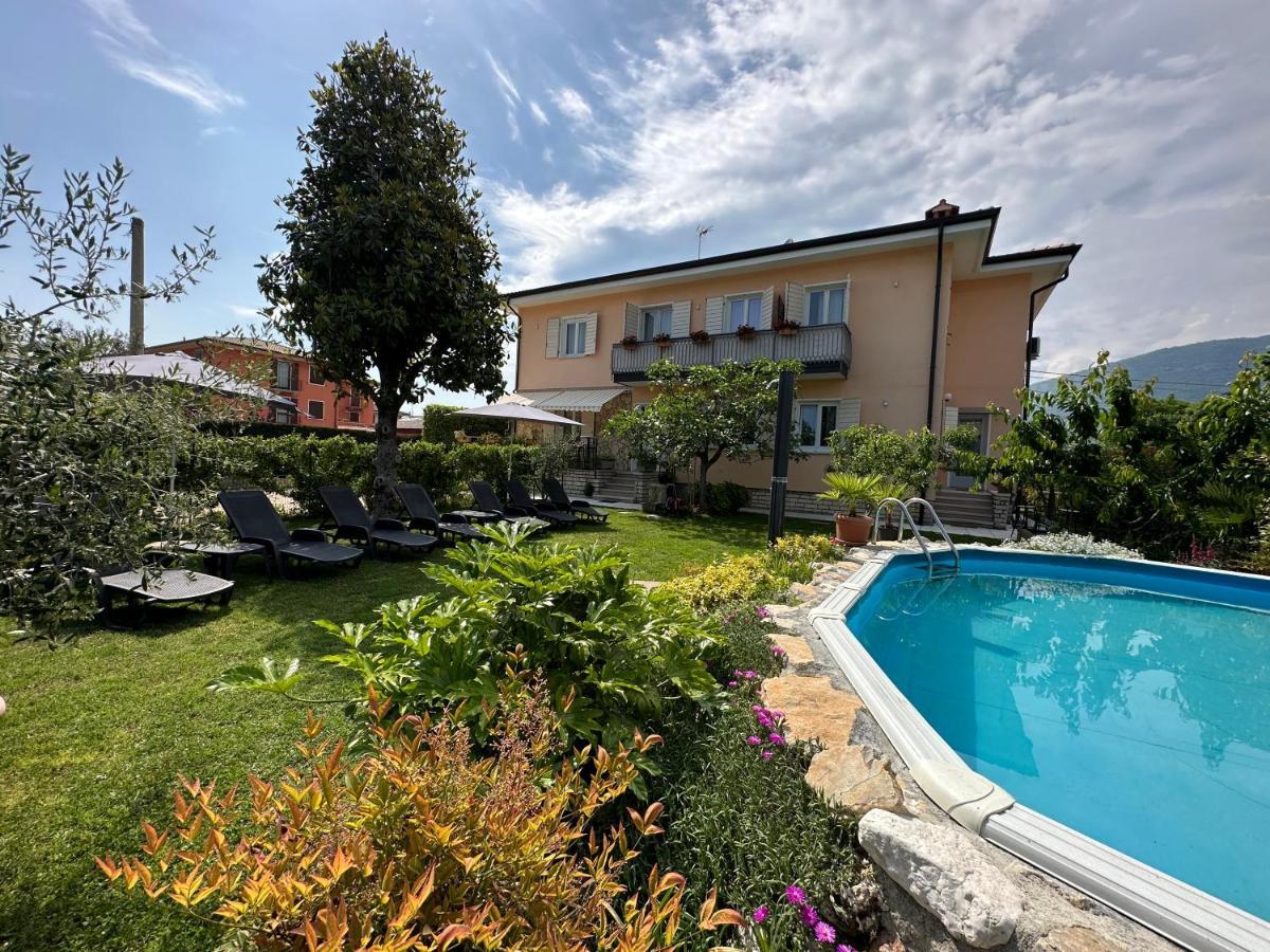 B&B La Magnolia Caprino Veronese Exterior photo